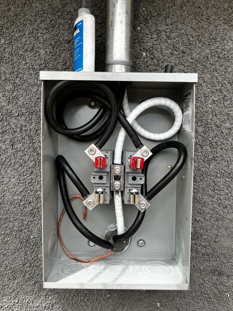 200 amp fuse box